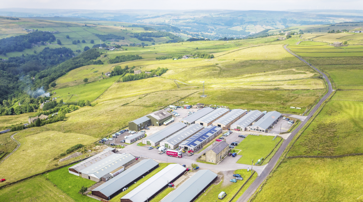 TankTopper team at work